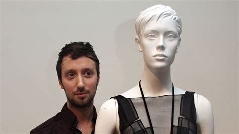 Qui est Anthony Vaccarello, nouveau directeur .